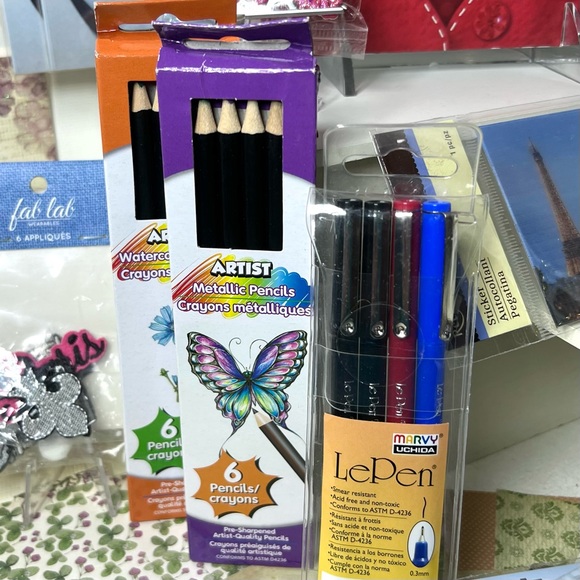 THE VIVE LA FRANCE GIFT SET - Picture 3 of 16